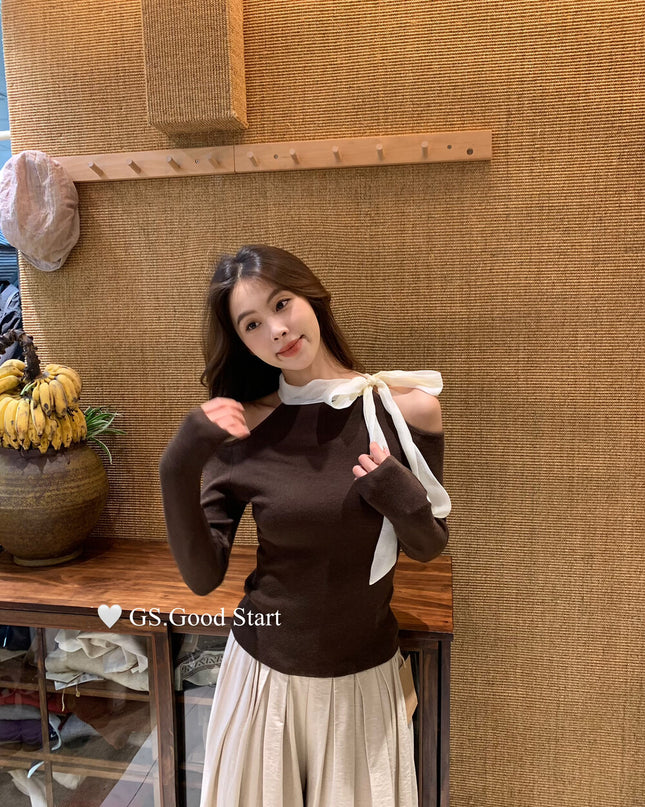 Sweet Bow Off-Shoulder Knit Top