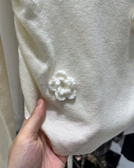 Romantic Trap Off-Shoulder Jacquard Knit Top