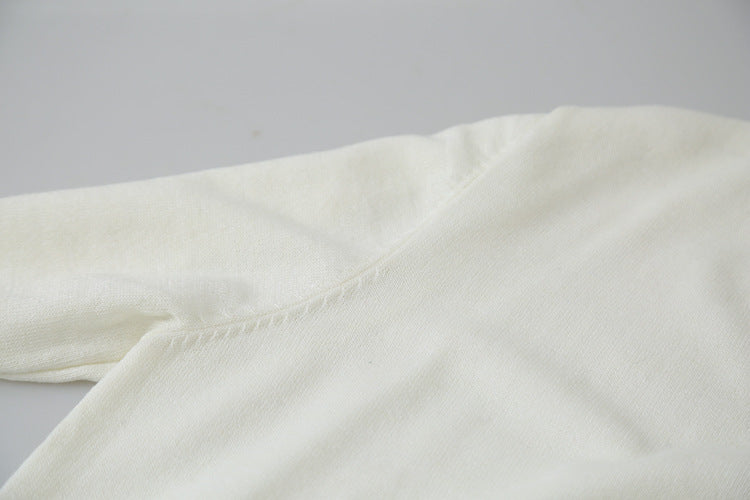 Elegant V-Neck Lightweight Cardigan