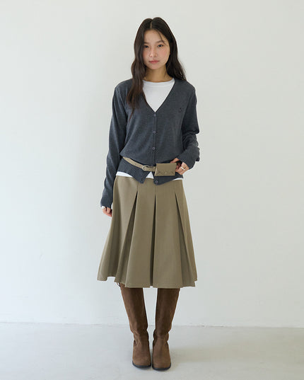 Elegant V-Neck Lightweight Cardigan