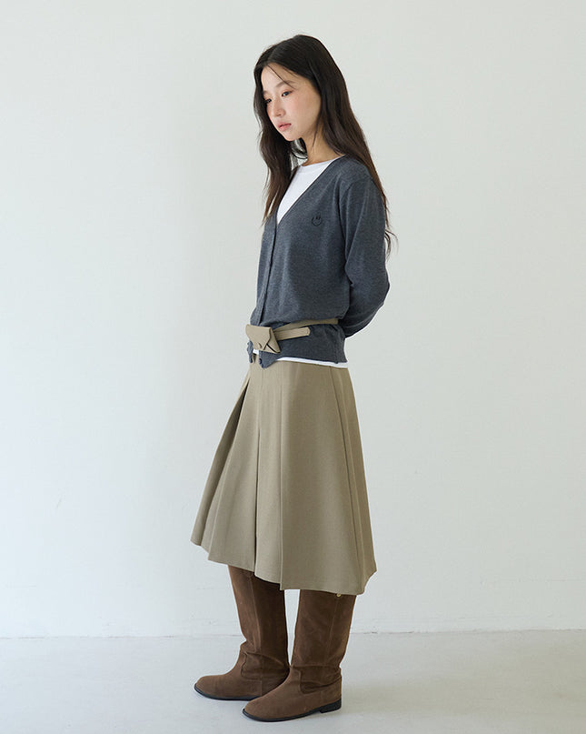 Elegant V-Neck Lightweight Cardigan