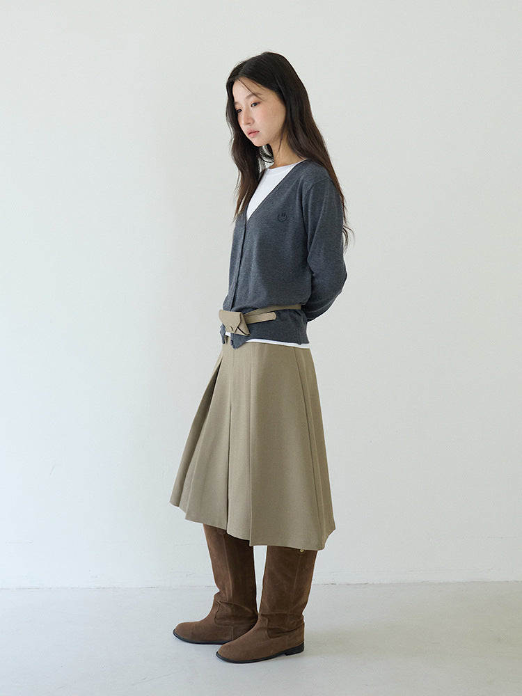Elegant V-Neck Lightweight Cardigan