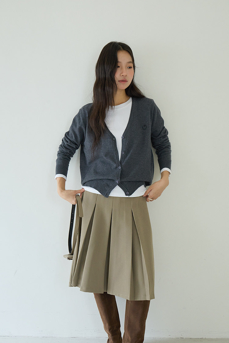 Elegant V-Neck Lightweight Cardigan