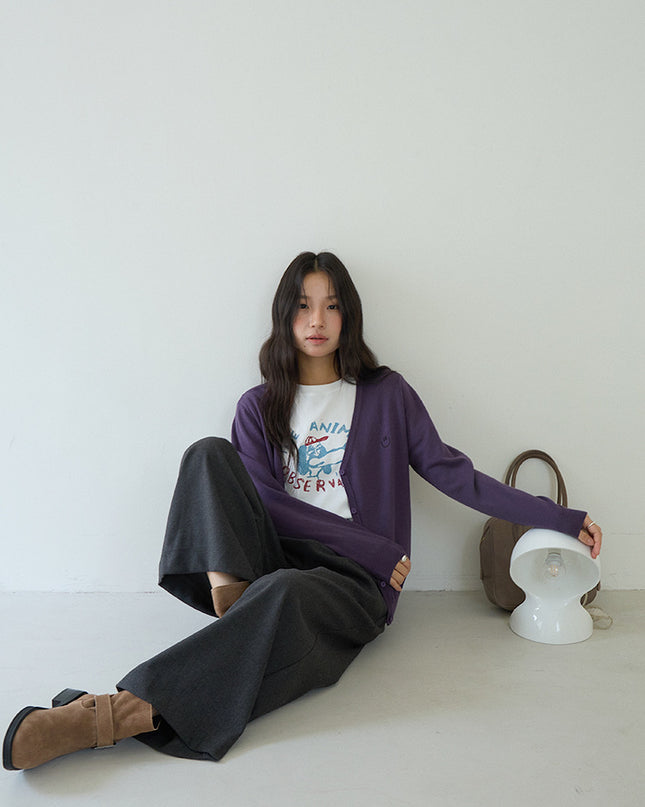 Elegant V-Neck Lightweight Cardigan