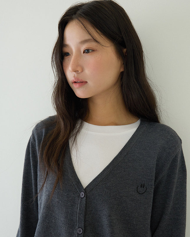 Elegant V-Neck Lightweight Cardigan