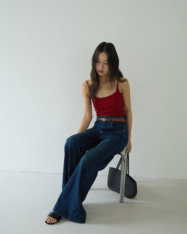 Slim-Fit Low-Neck Padded Spaghetti Strap Tank Top