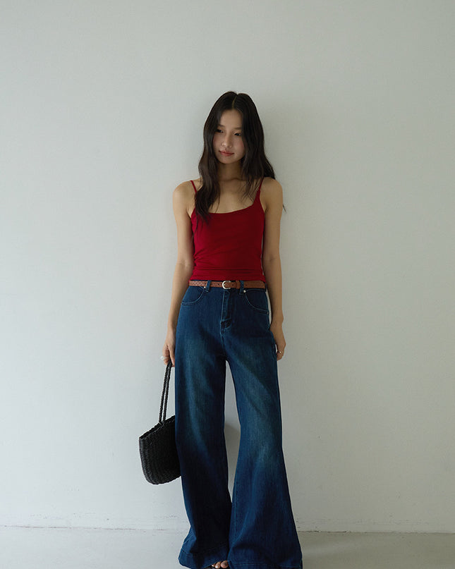 Slim-Fit Low-Neck Padded Spaghetti Strap Tank Top