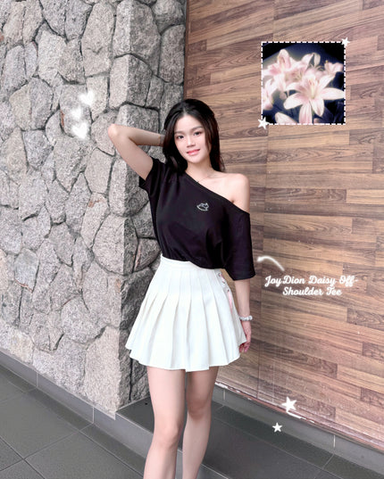 JoyDion Daisy Embroidered Bunny Off-Shoulder Tee
