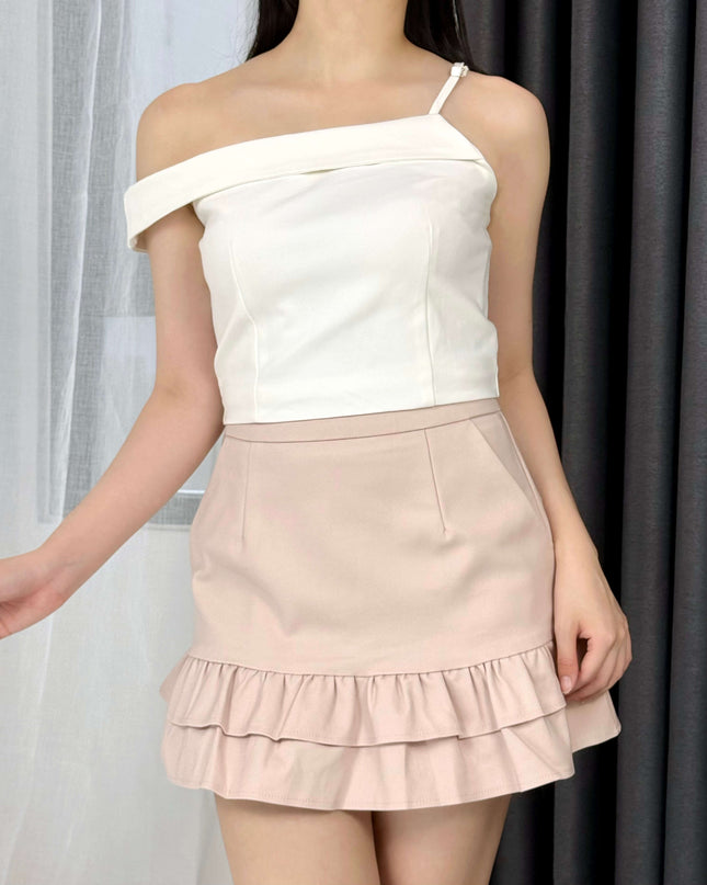 Asymmetric Off-Shoulder Contour Top