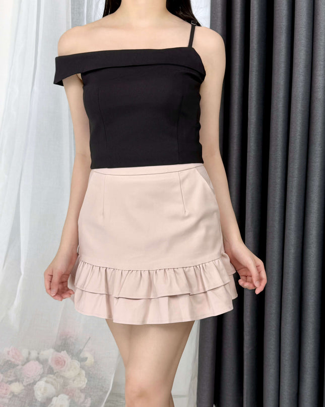 Asymmetric Off-Shoulder Contour Top