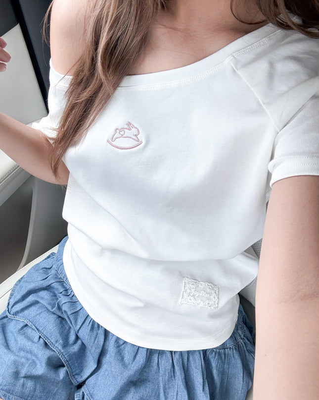 JoyDion Daisy Embroidered Bunny Off-Shoulder Tee