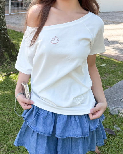 JoyDion Daisy Embroidered Bunny Off-Shoulder Tee