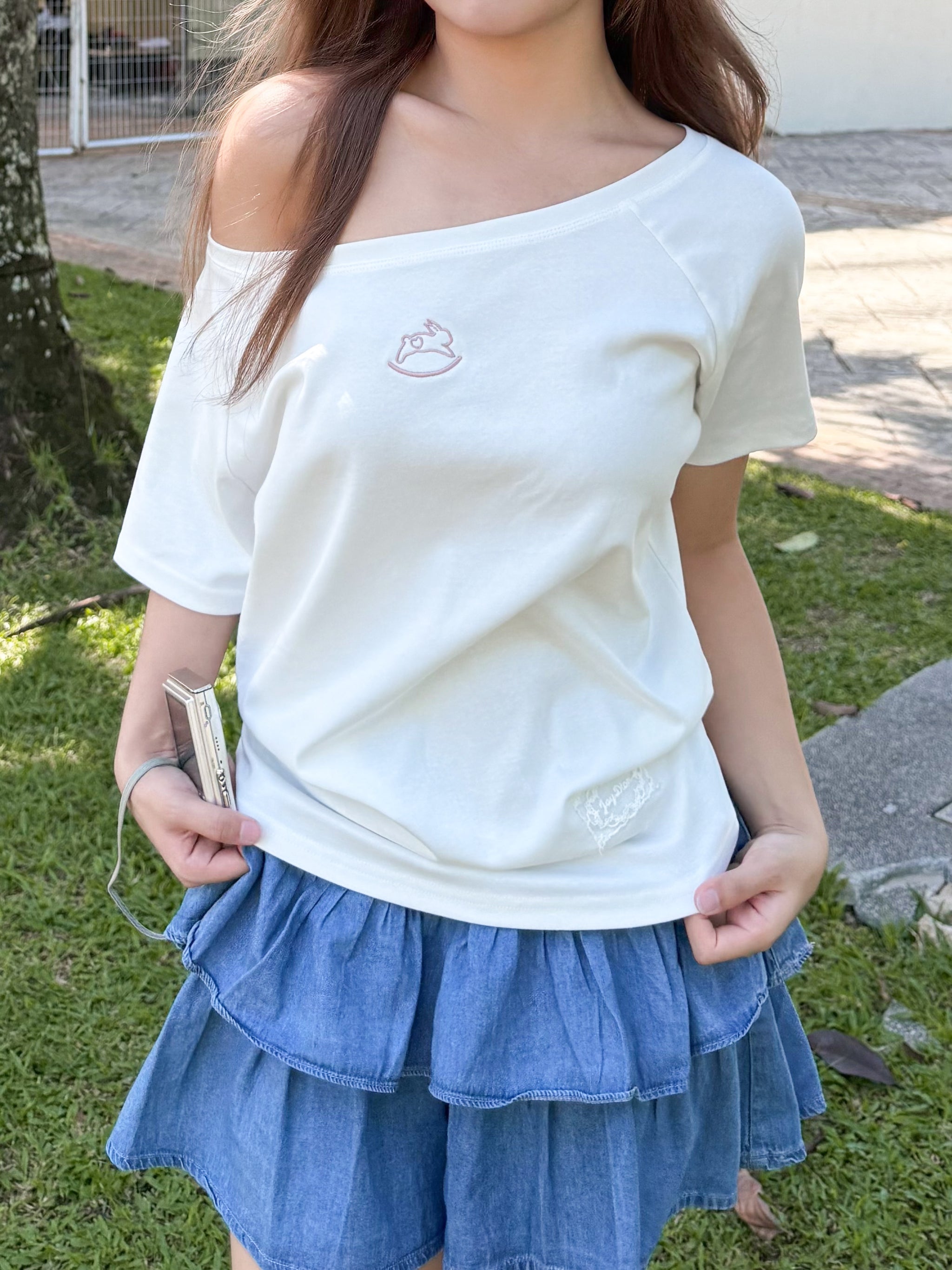 JoyDion Daisy Embroidered Bunny Off-Shoulder Tee