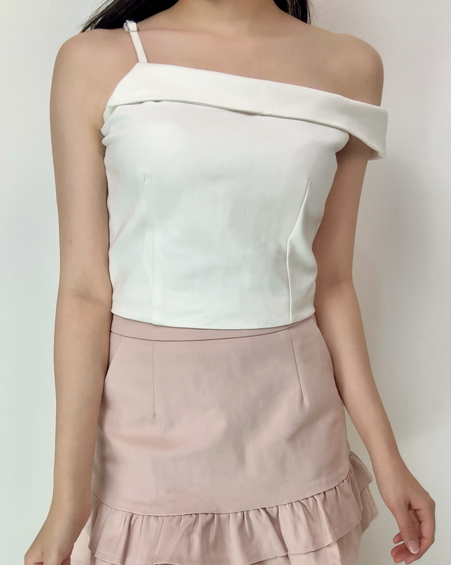 Asymmetric Off-Shoulder Contour Top
