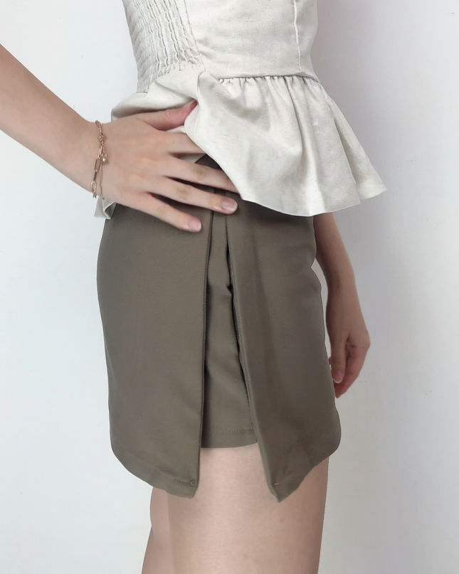 Classic High Waist A-Line Side Zipper Skort (With Belt)