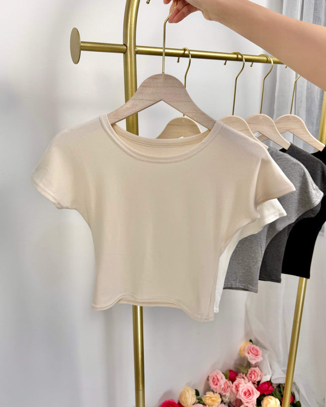 Essential Slim Fit Cropped Tee
