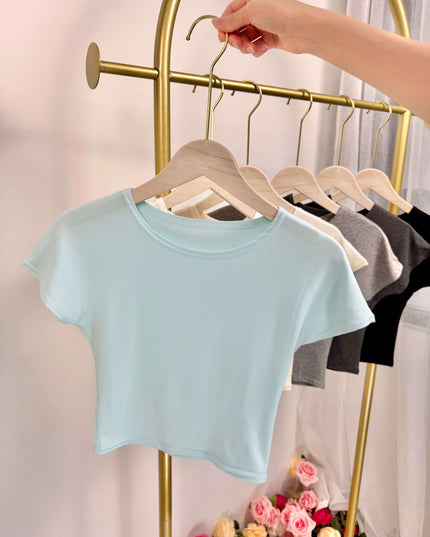Essential Slim Fit Cropped Tee