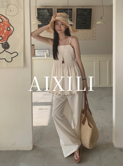 <strong>AIXILI -</strong> minimal chic, subtle romance, delicate details