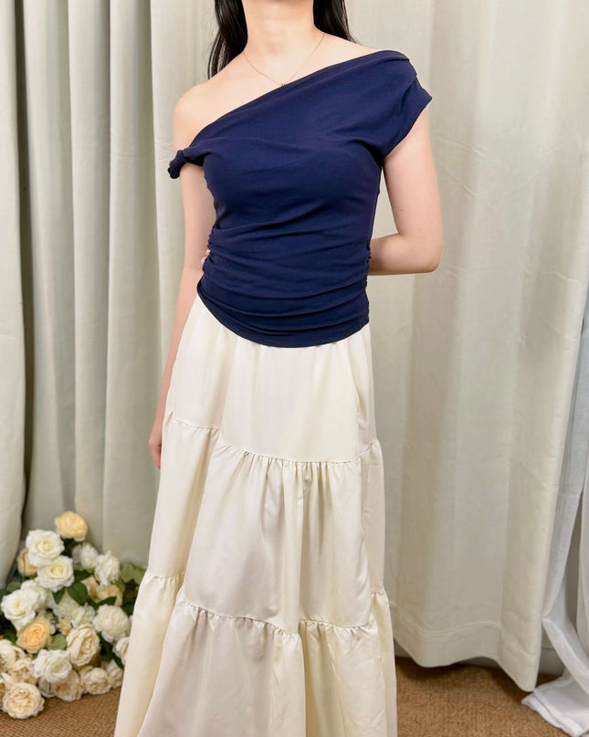 Chic Asymmetric Shoulder Tee