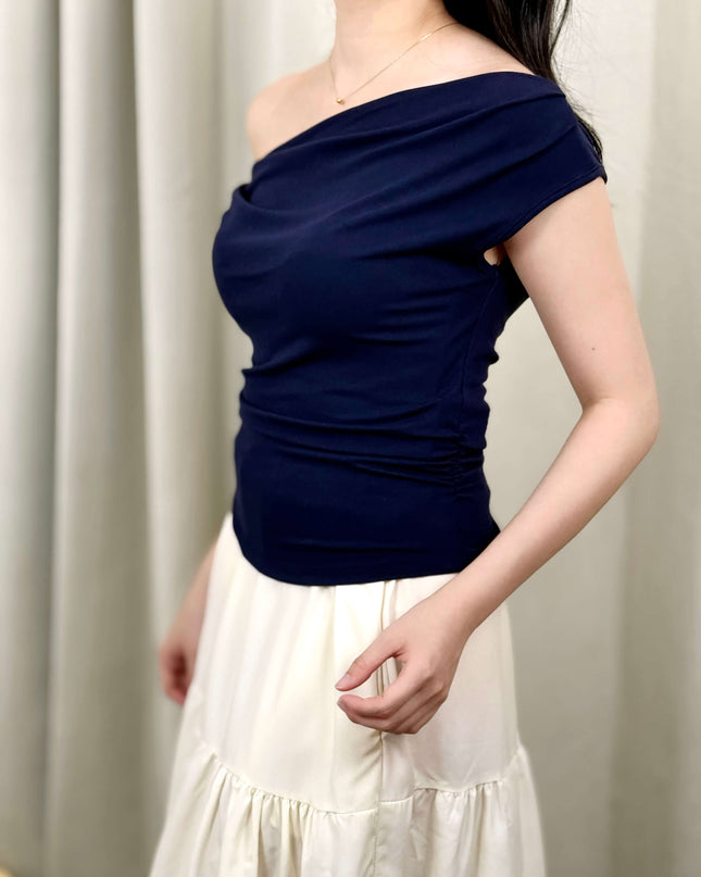 Chic Asymmetric Shoulder Tee