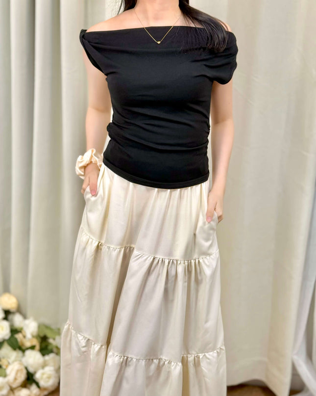 Chic Asymmetric Shoulder Tee