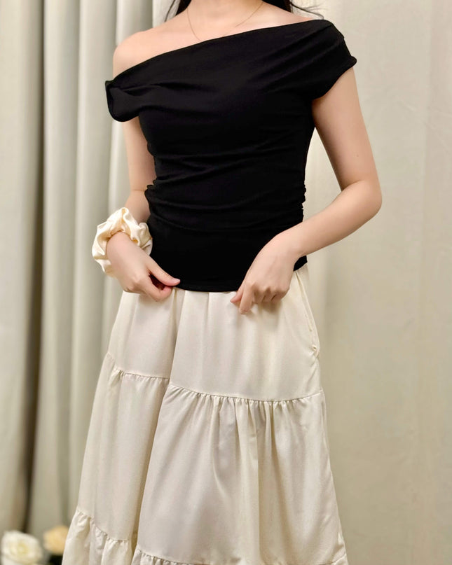 Chic Asymmetric Shoulder Tee