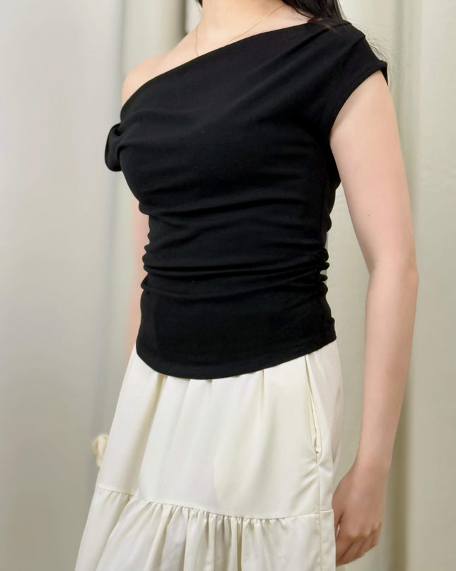 Chic Asymmetric Shoulder Tee