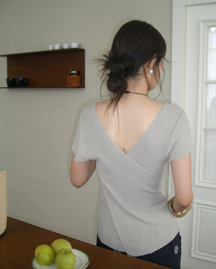 Slim Fit Two-Way Cross V-Neck Knit Top