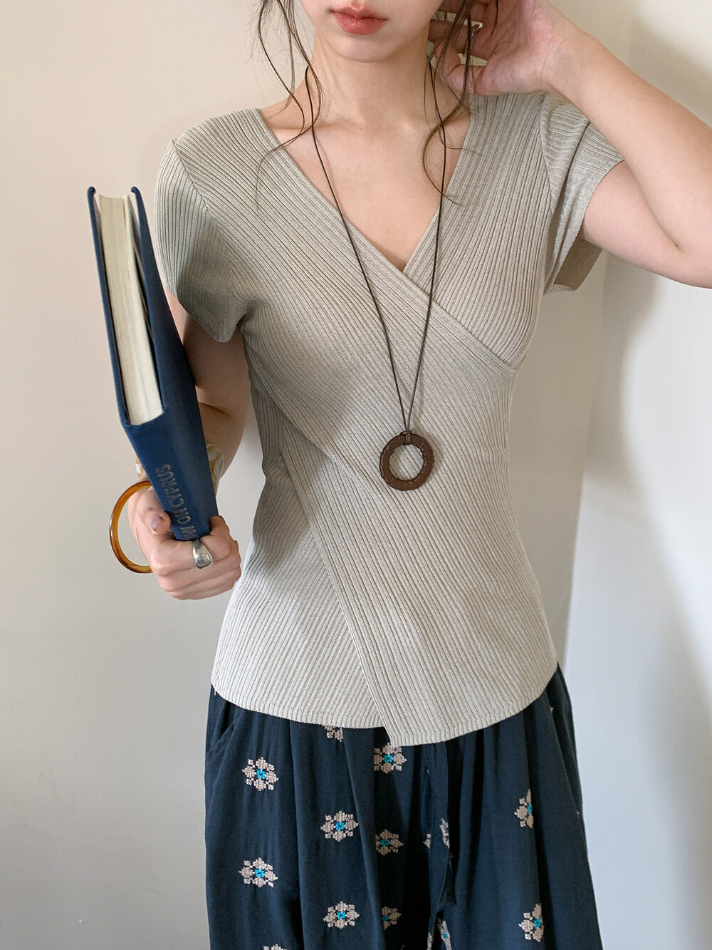 Slim Fit Two-Way Cross V-Neck Knit Top