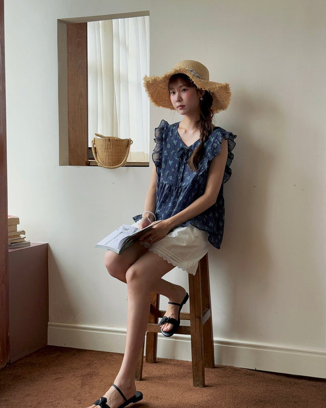 French Floral V-Neck Tie Blouse