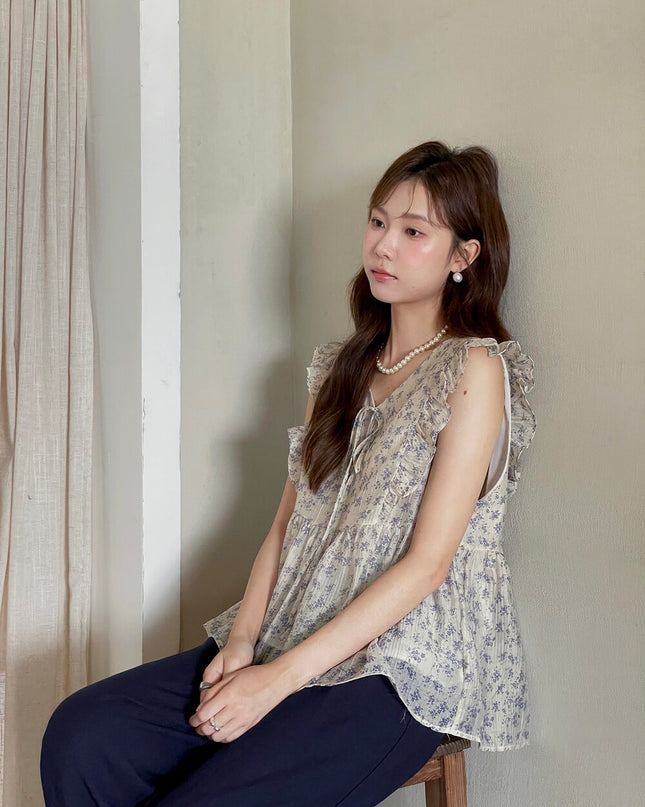 French Floral V-Neck Tie Blouse