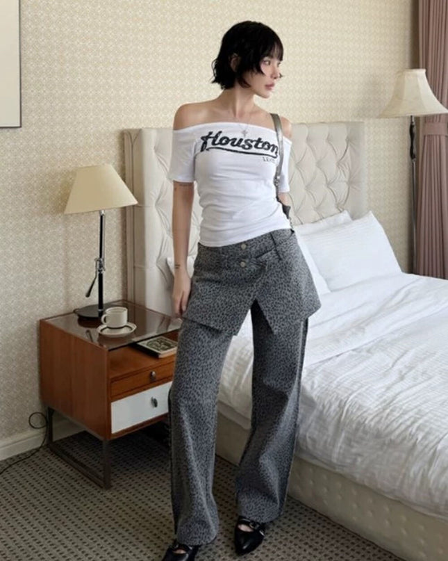 WG.WE Off-Shoulder Letter Print Slim Fit Tee