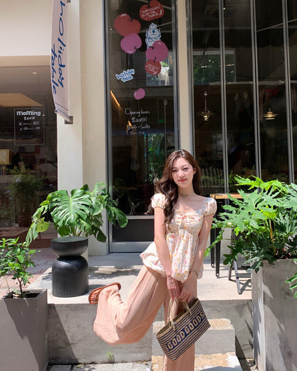 AS OFFICIAL Sugar Rush – Floral Puff Sleeve Peplum Blouse