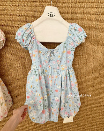AS OFFICIAL Sugar Rush – Floral Puff Sleeve Peplum Blouse - HappyFash