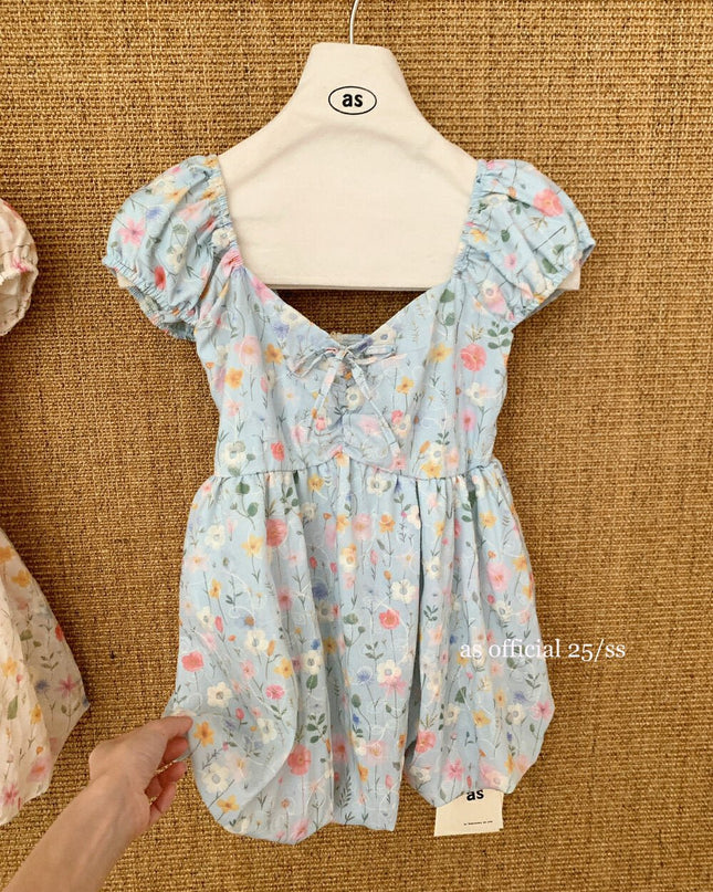 AS OFFICIAL Sugar Rush – Floral Puff Sleeve Peplum Blouse - HappyFash