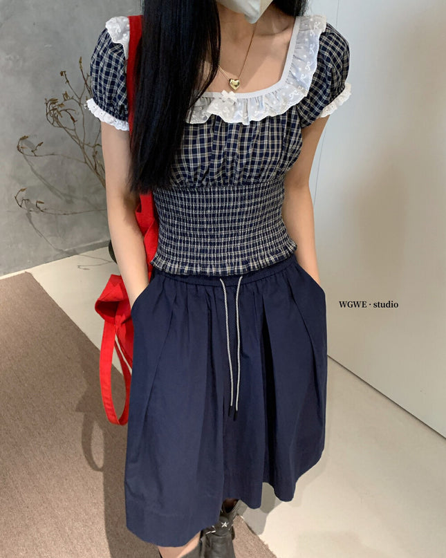 WGWE Lace-Trimmed French Style Checkered Top