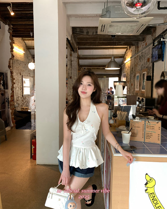 AS OFFICIAL Sweet Embroidered Halter Tie Top