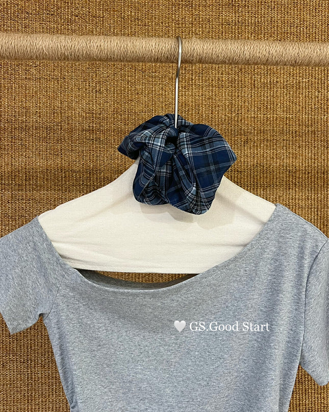 GS.GOOD START Asymmetrical Plaid Patchwork Top with Detachable Hair Tie
