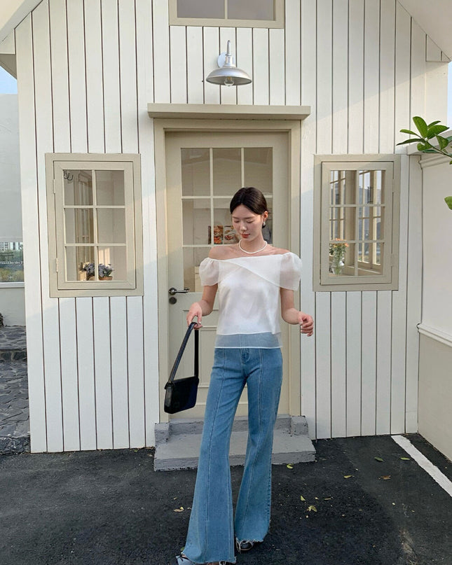 WGWE Sweetheart Mesh Puff Sleeve Top