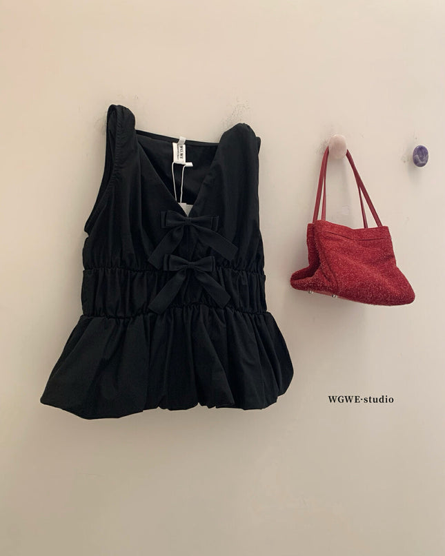 WG.WE French Cute Bow V-Neck Sleeveless Blouse