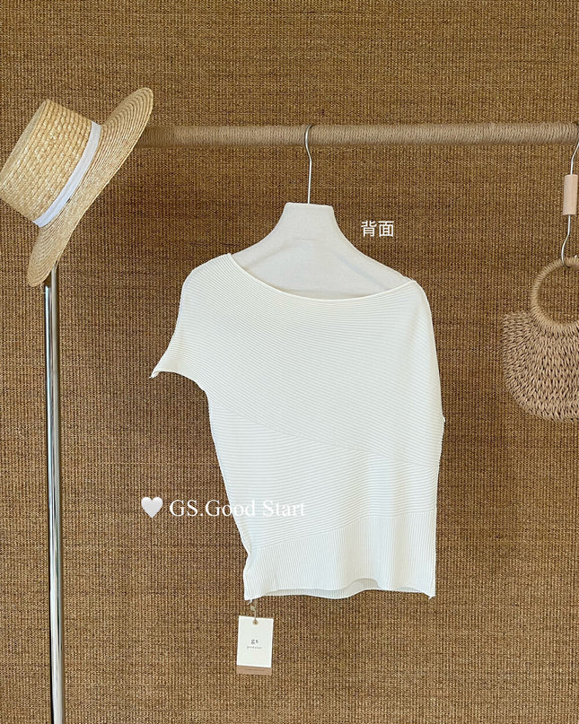 GS.GOOD START Asymmetrical Shoulder Short Sleeve Top
