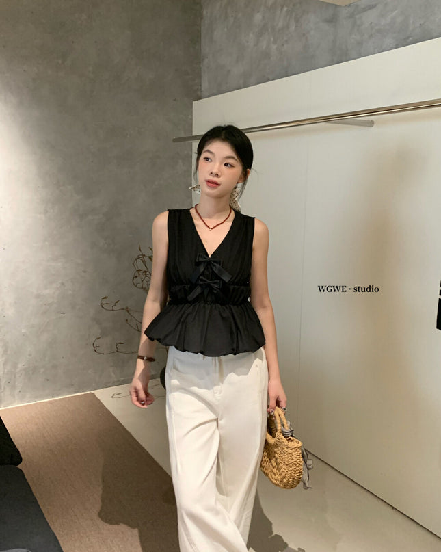 WG.WE French Cute Bow V-Neck Sleeveless Blouse