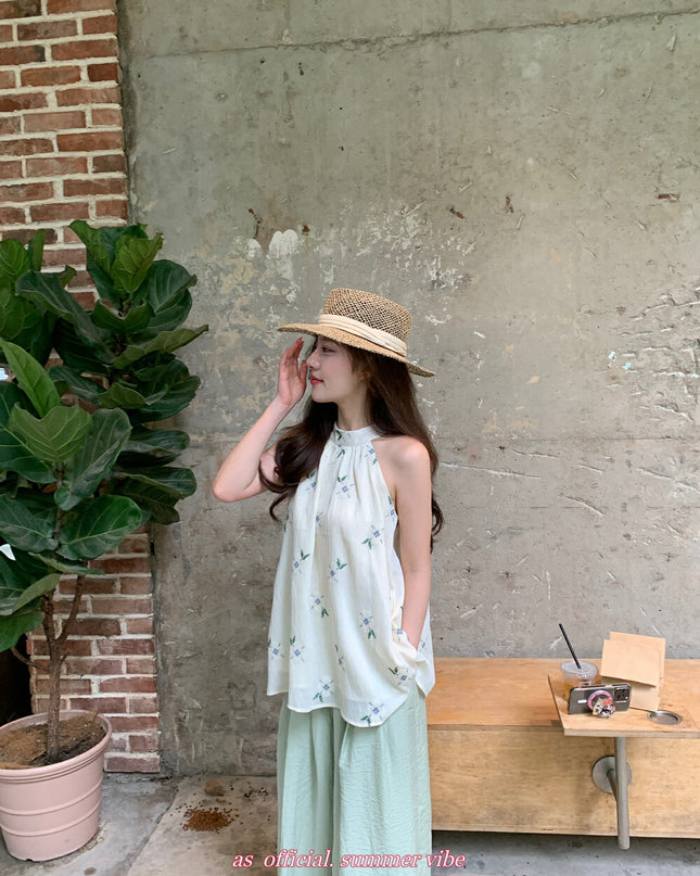 AS OFFICIAL Embroidered Floral Halter Top