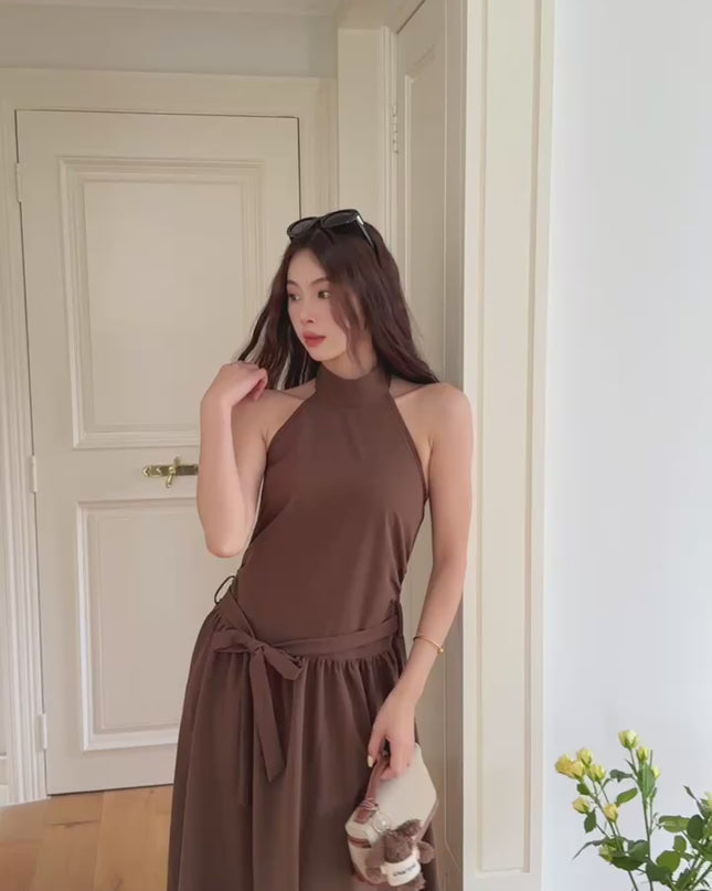 GS.GOOD START Halter Neck Sleeveless Dress with Waist Belt